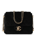 Velvet Quilted Crush On Chains Flap Bag Black