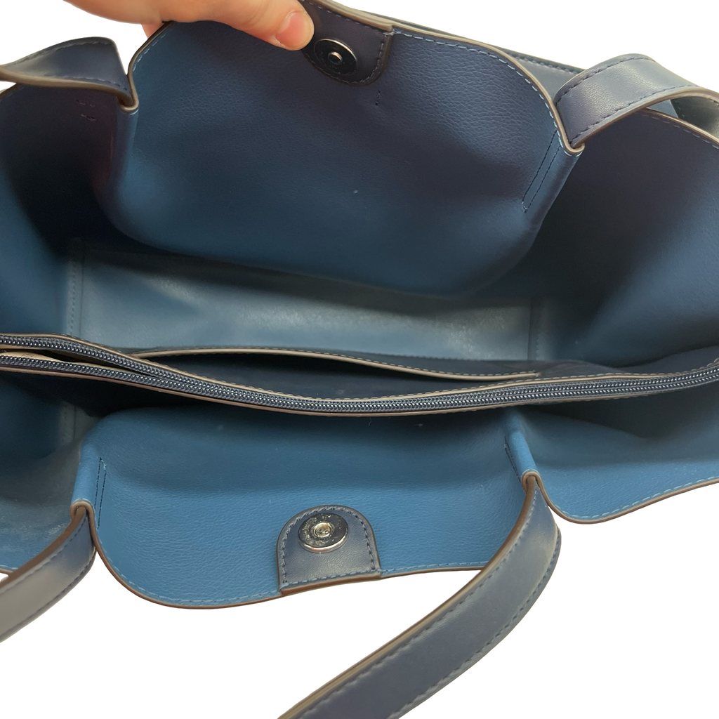 Handbag Designer By Michael Kors In Navy, Size:Medium