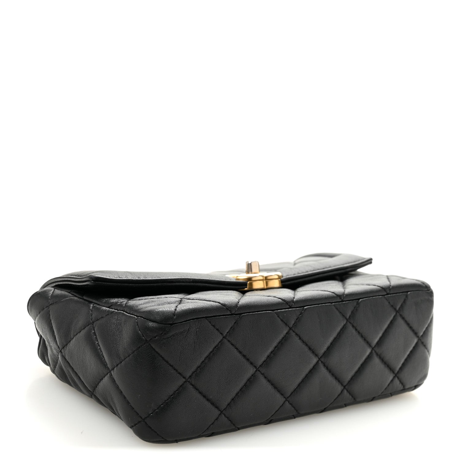 Shiny Lambskin Quilted Small Single Flap Black