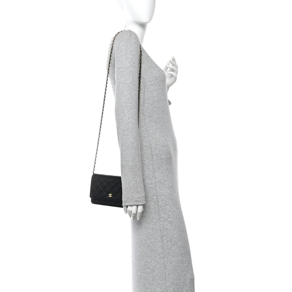 Lambskin Quilted Wallet On Chain WOC Black