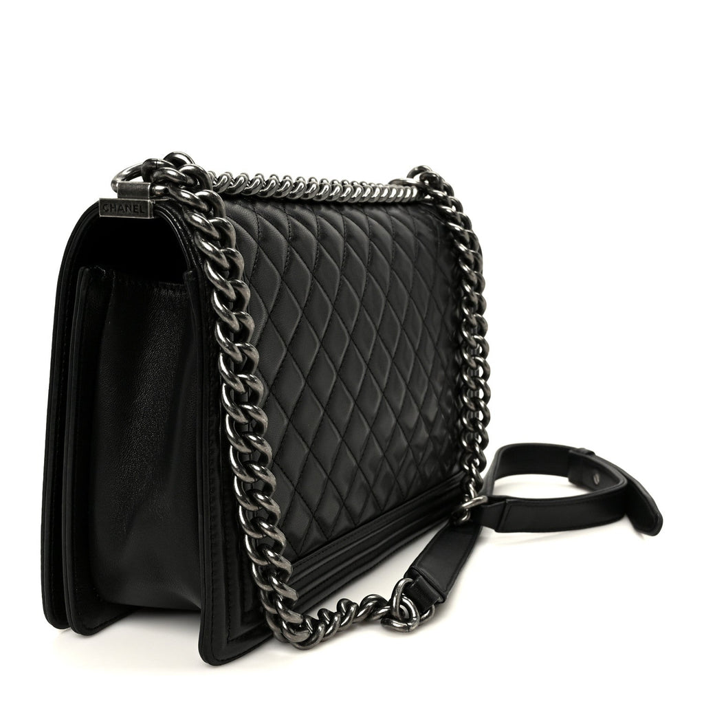 Calfskin Quilted New Medium Boy Flap Black