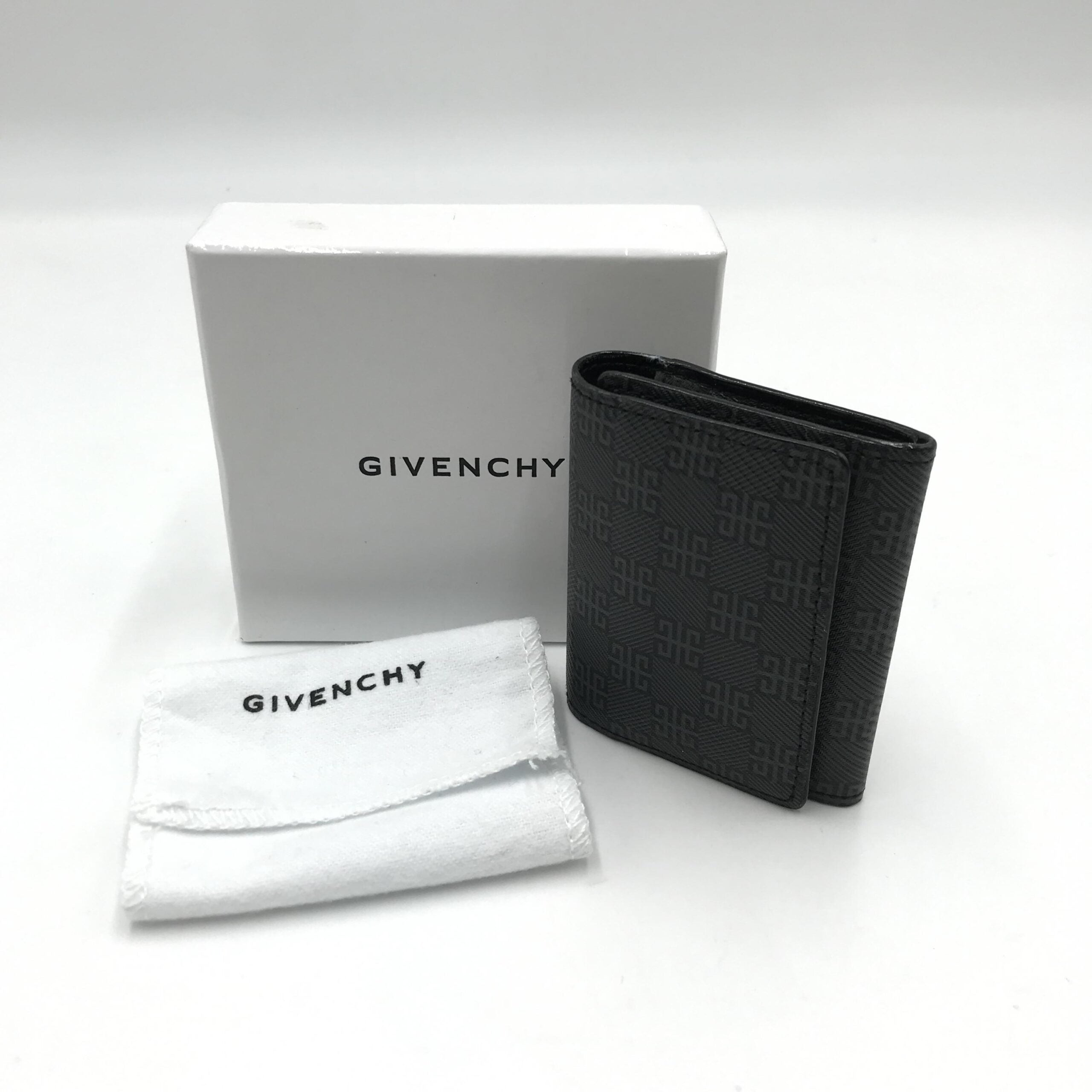 Givenchy Trifold Compact Women's Wallet (Pre-Loved)
