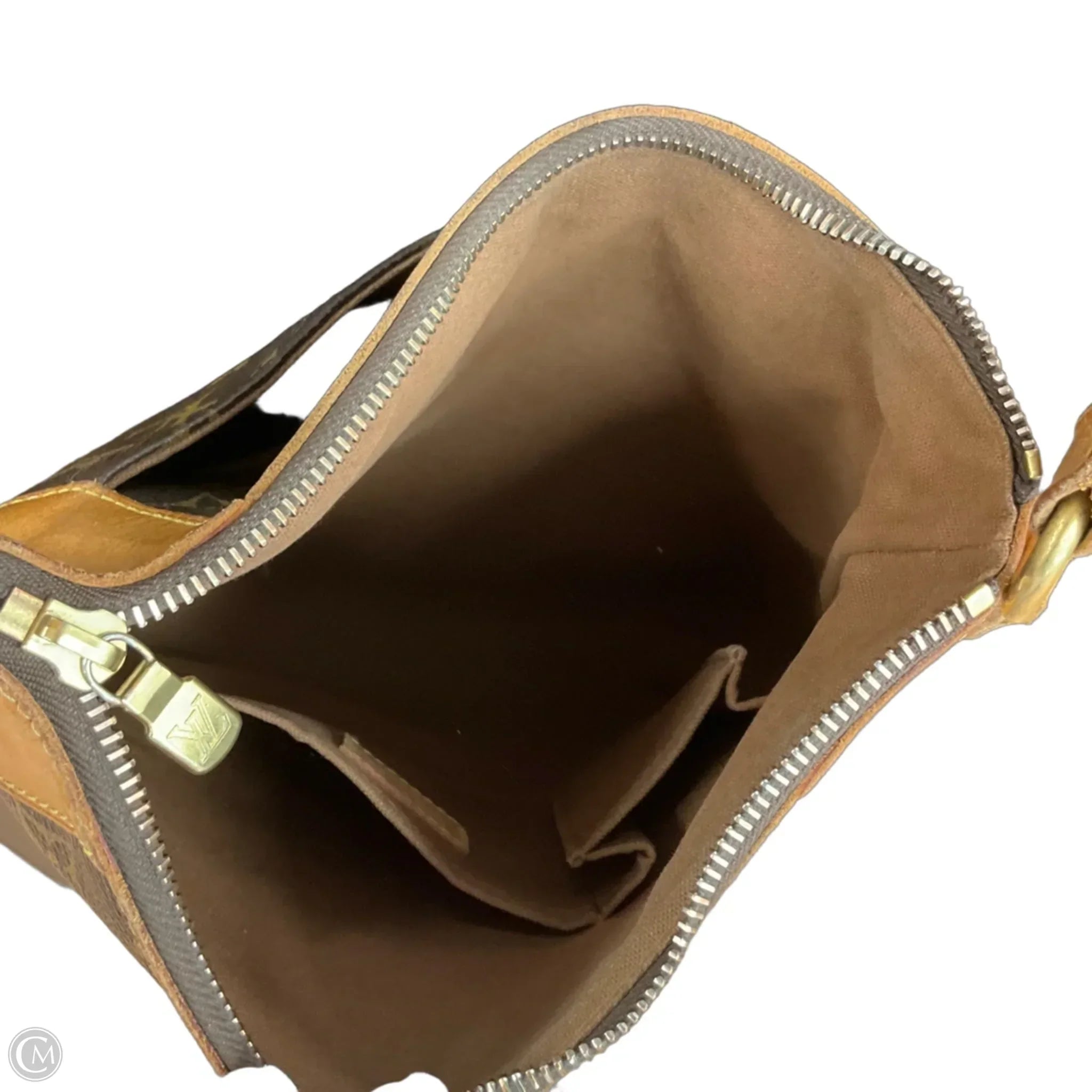 Crossbody Luxury Designer By Louis Vuitton, Size: Medium