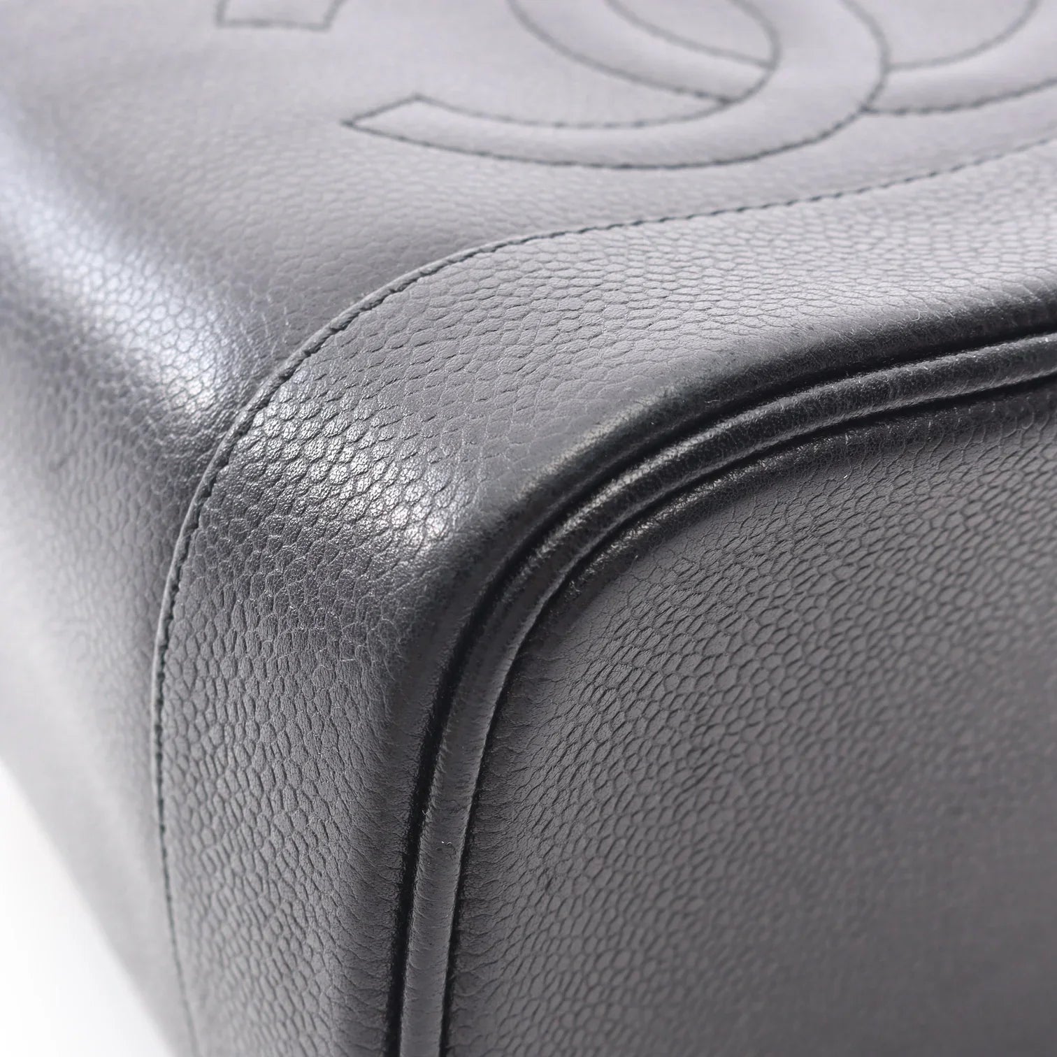 Chanel CC Caviar Vanity Black Case