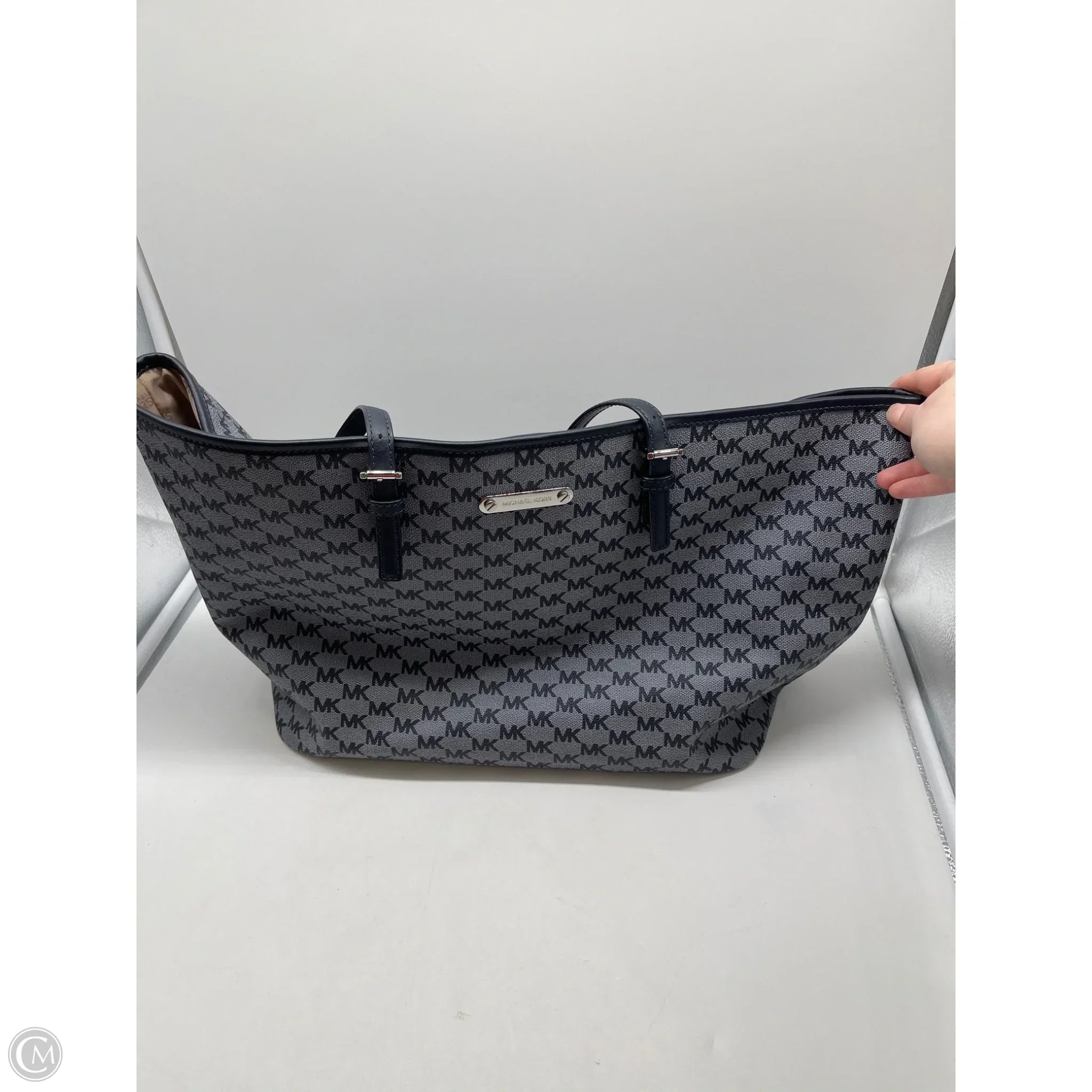 Handbag Designer By Michael Kors, Size: Large