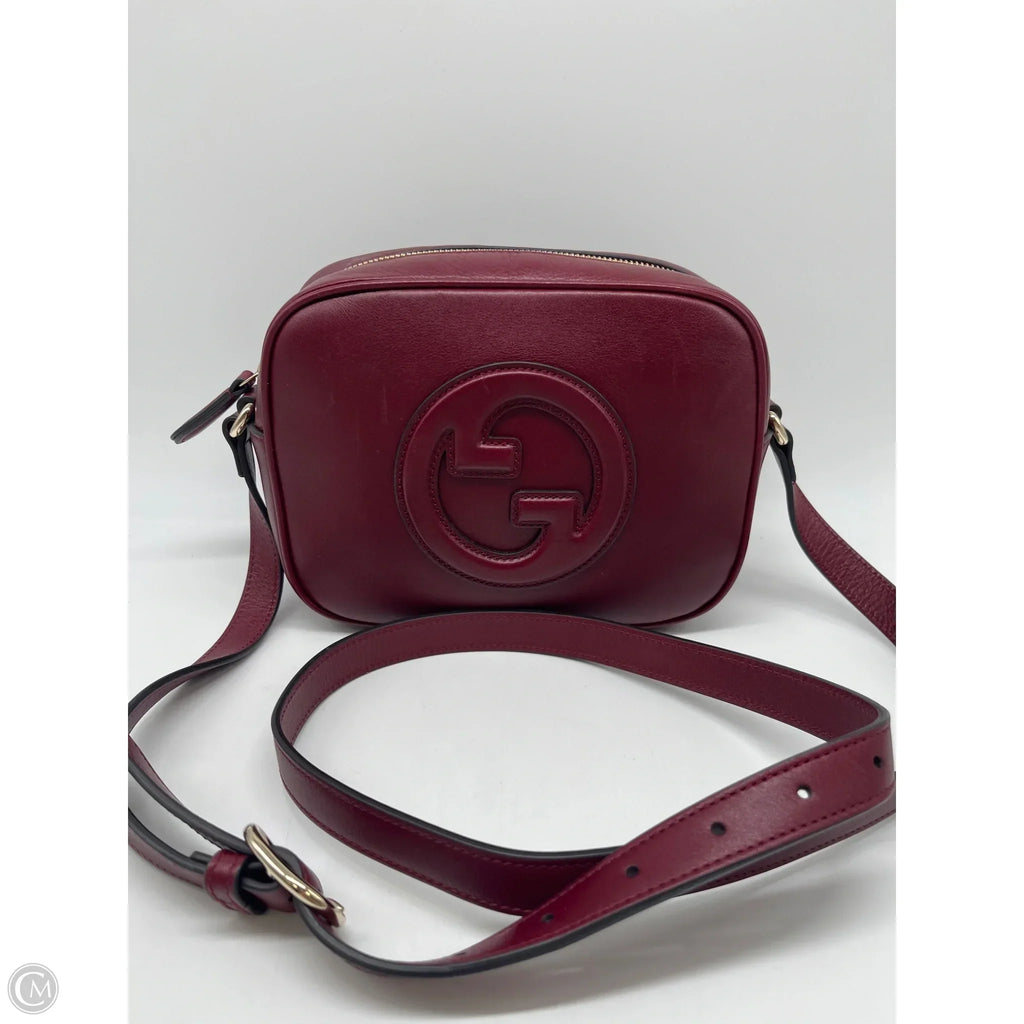 Crossbody Luxury Designer By Gucci, Size: Small