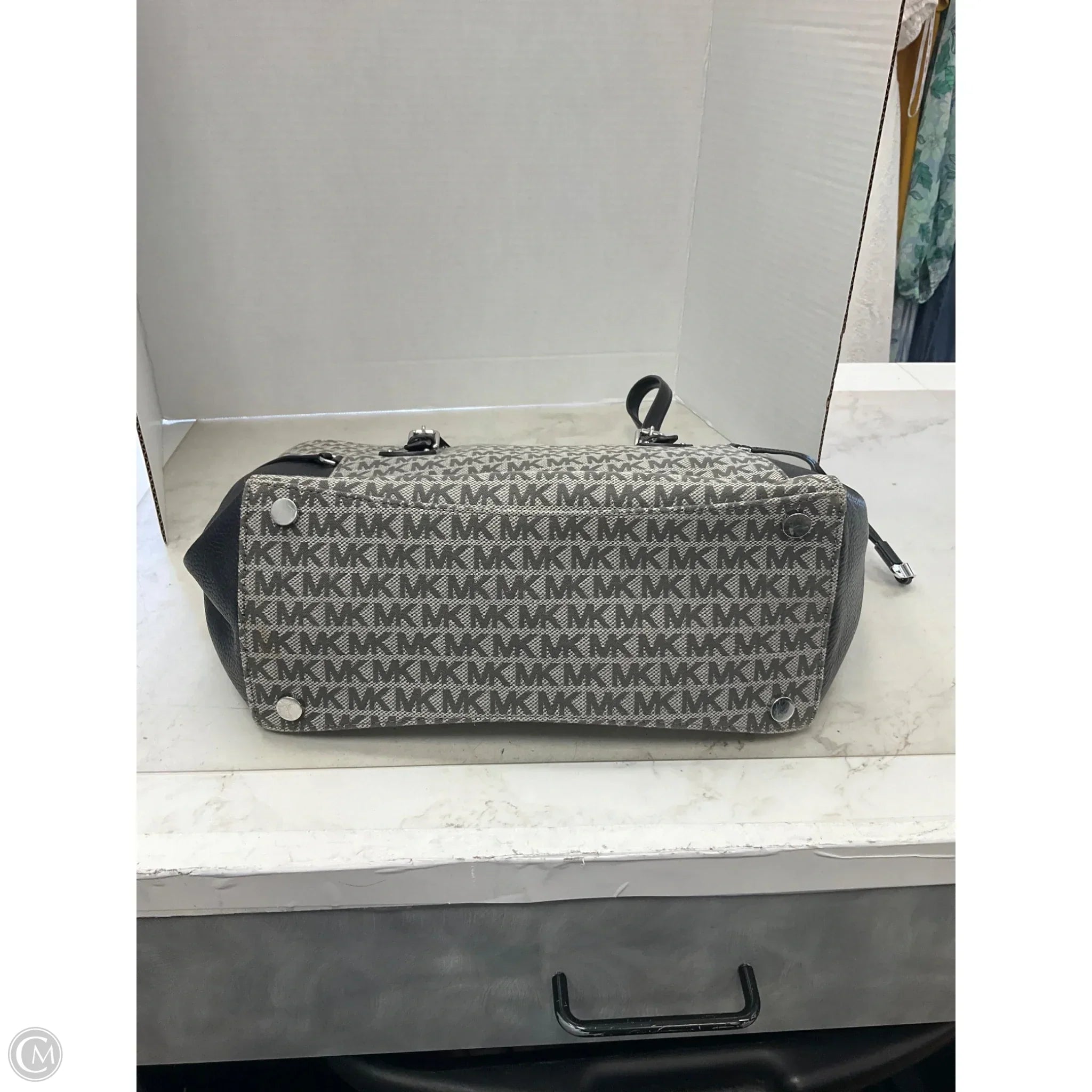 Handbag Designer By Michael Kors, Size: Medium