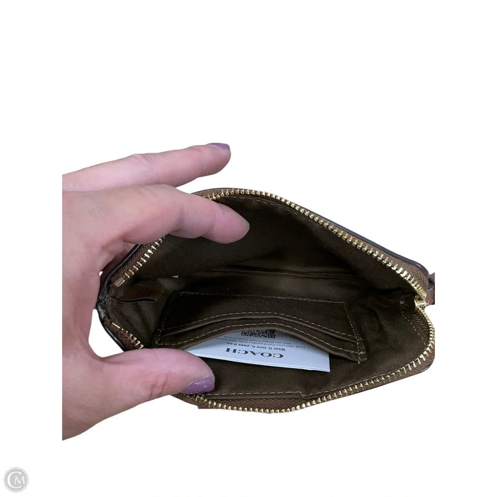 Wristlet Designer By Coach, Size: Medium