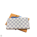 Wallet Luxury Designer By Louis Vuitton, Size: Medium