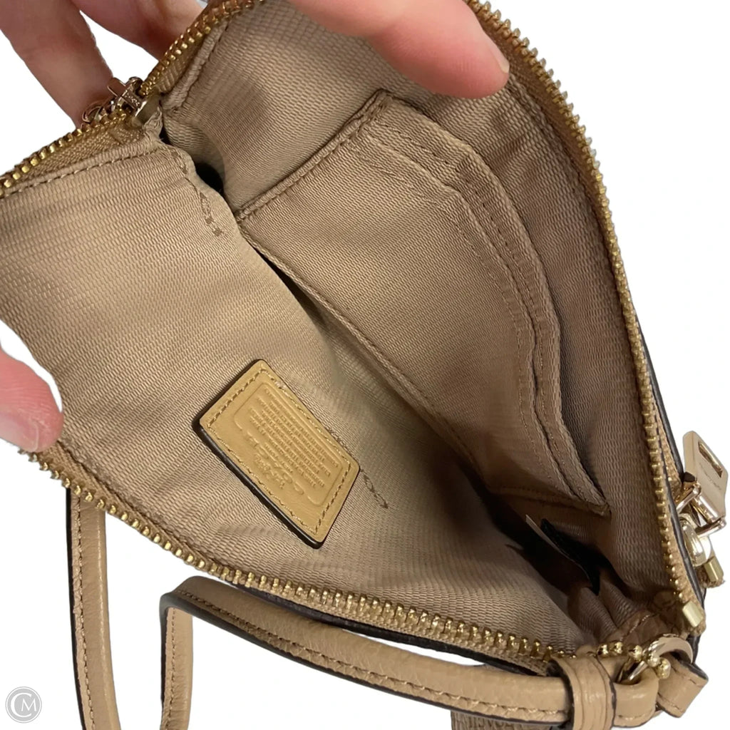 Wristlet Designer By Coach, Size: Small