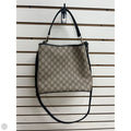 Handbag Luxury Designer By Gucci, Size: Medium