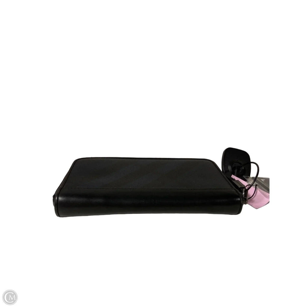 Wallet Luxury Designer By Burberry, Size: Medium