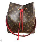 Handbag Luxury Designer By Louis Vuitton, Size: Medium