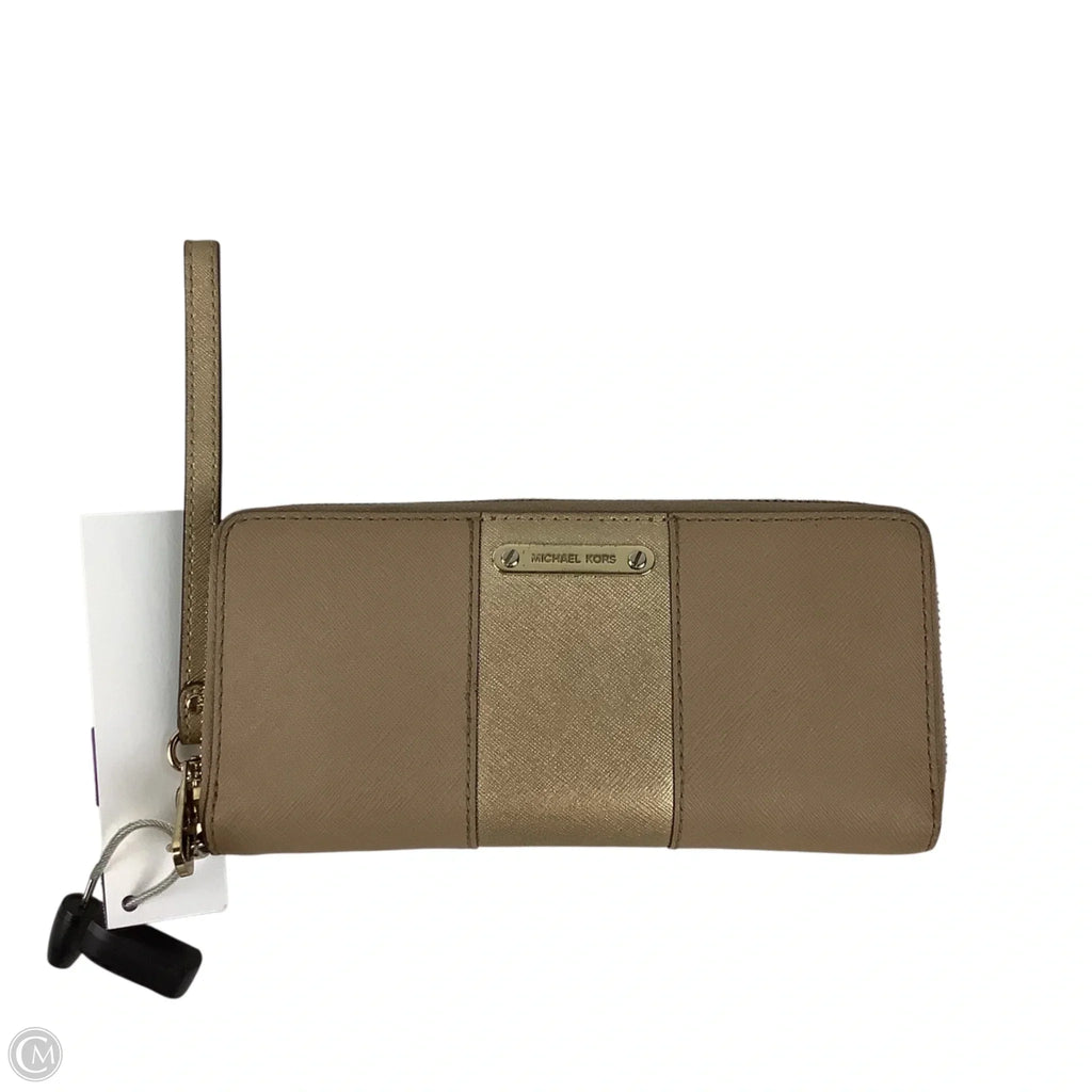 Wristlet Designer By Michael Kors, Size: Medium