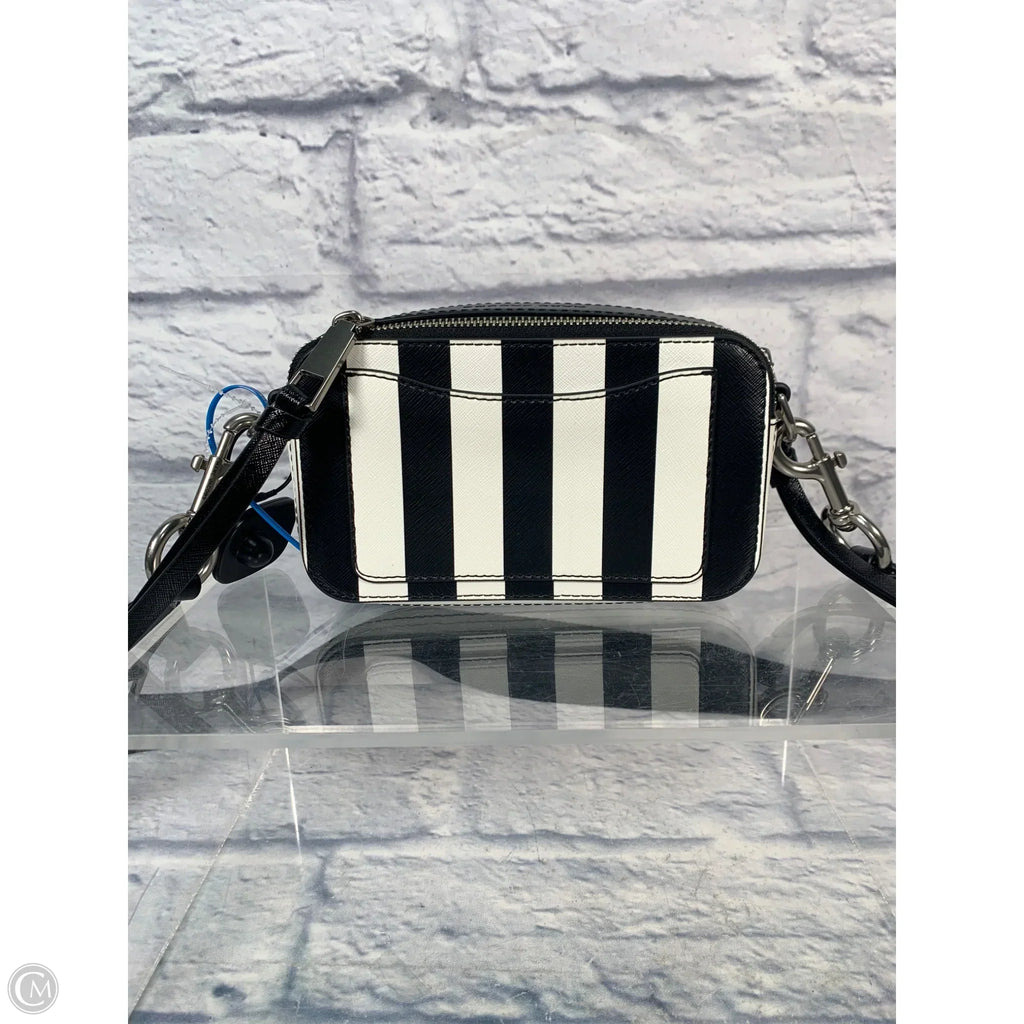 Crossbody Luxury Designer By Marc Jacobs, Size: Small