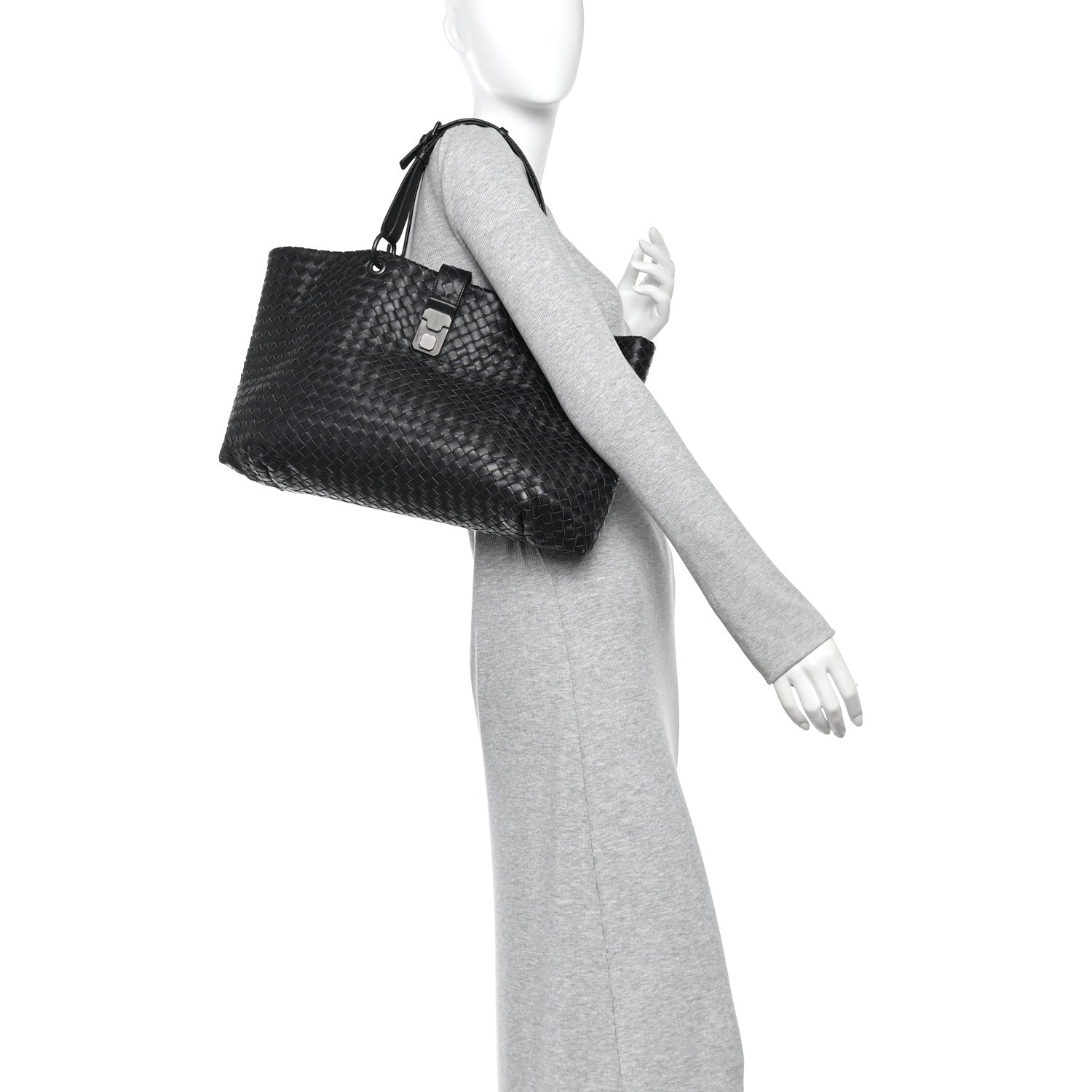 Nappa Intrecciato Medium Roma Tote Black
