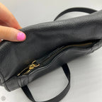 Crossbody Luxury Designer By Marc Jacobs, Size: Medium
