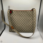 Crossbody Luxury Designer By Gucci, Size: Large