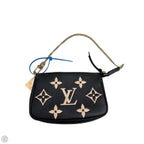 Handbag Luxury Designer By Louis Vuitton, Size: Small
