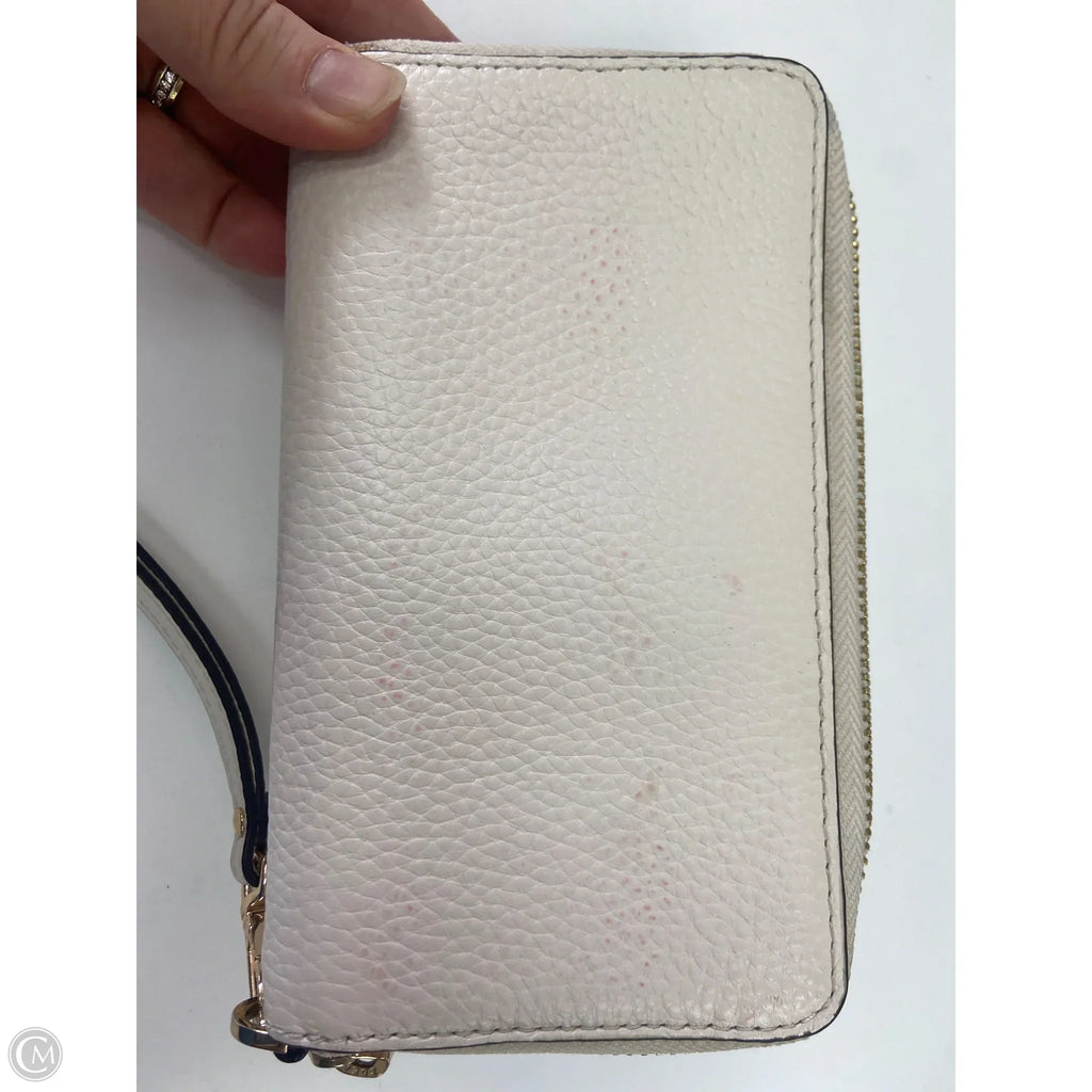 Wristlet Designer By Michael Kors, Size: Medium