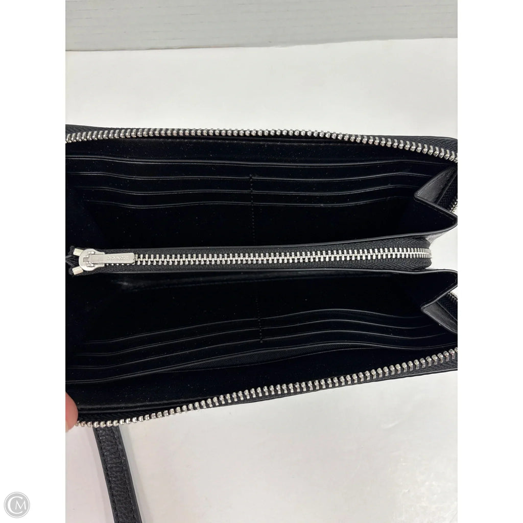 Wristlet Designer By Coach, Size: Large