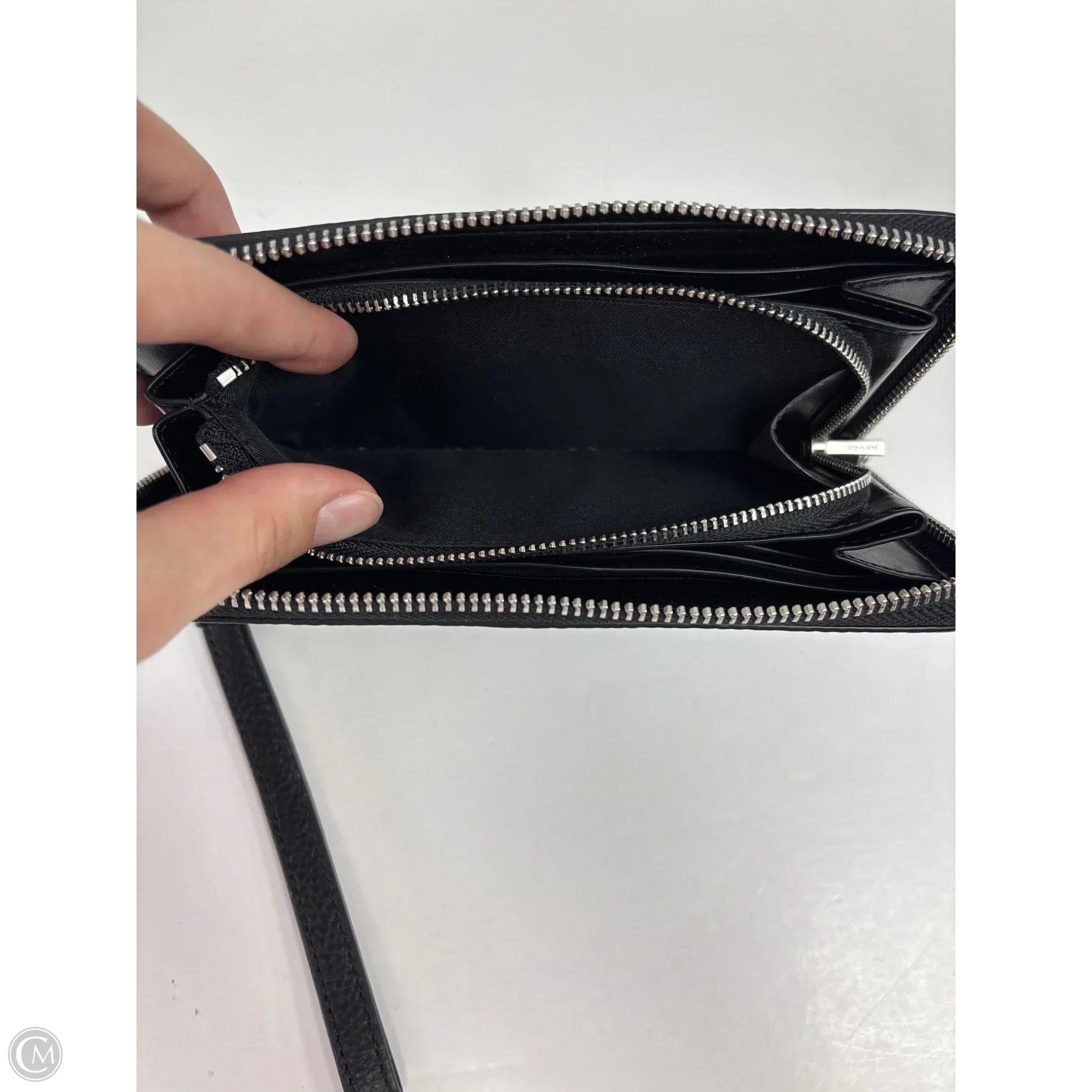 Wristlet Designer By Coach, Size: Large