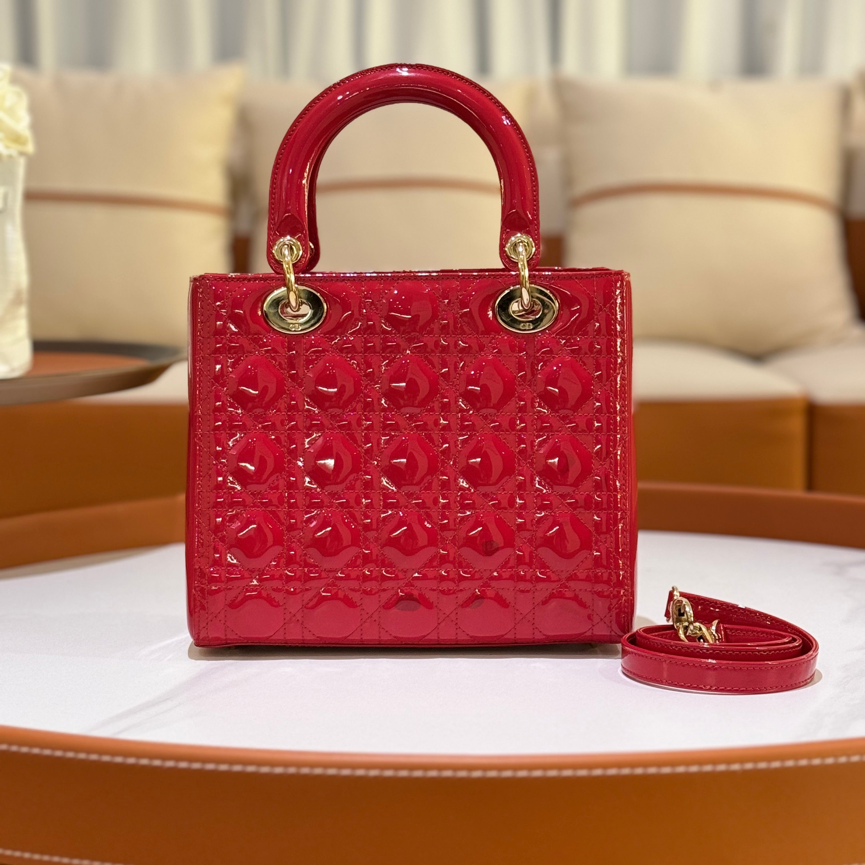 MEDIUM LADY DIOR BAG