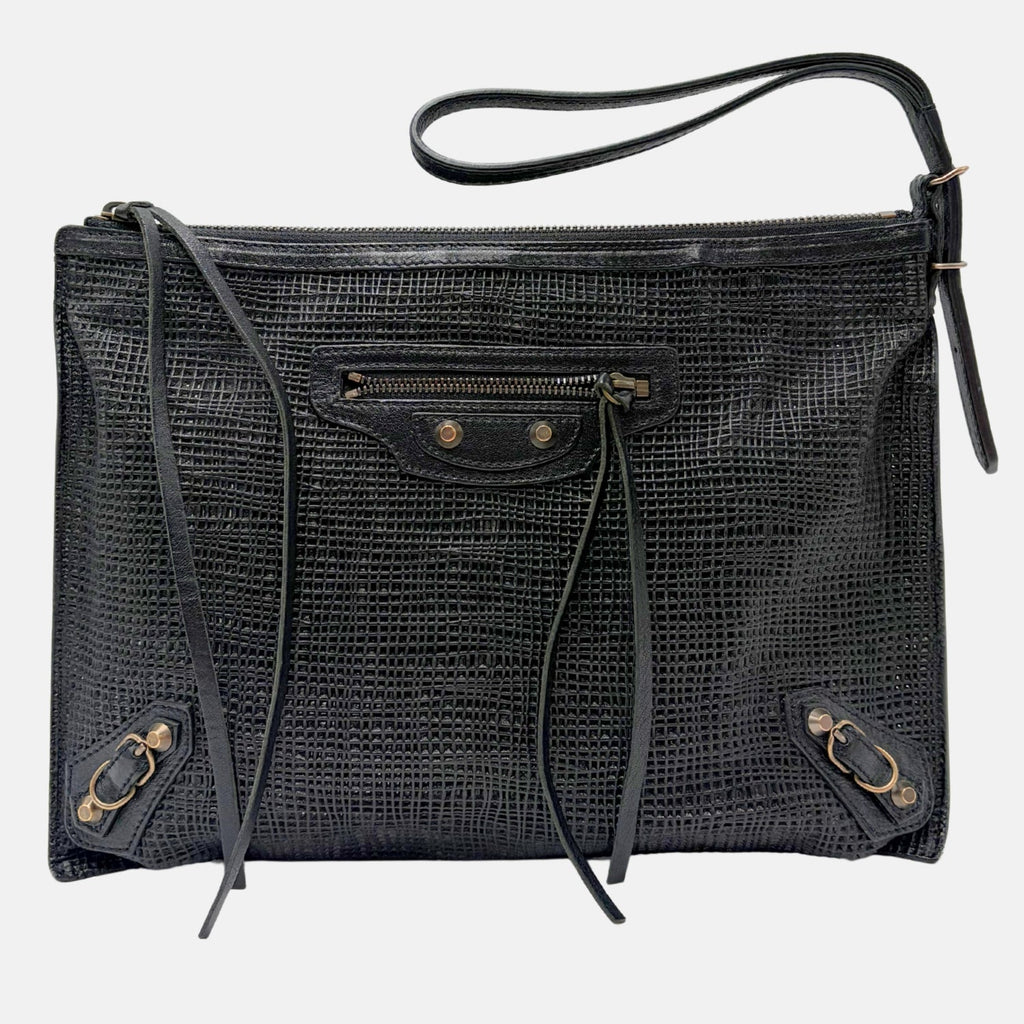 Classic Flat Wristlet Pouch Black