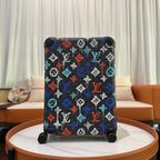 LOUIS VUITTON HORIZON LIMITED EDITION GRAFFITI LUGGAGE