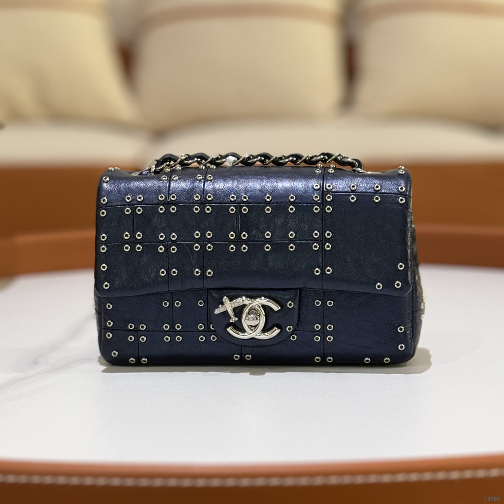 CHANEL CLASSIC FLAP MINI