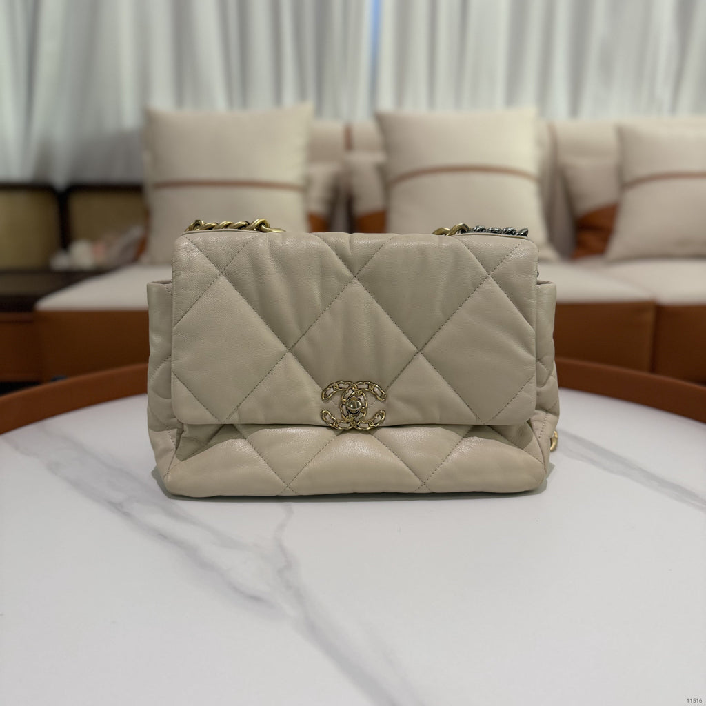 Chanel 19 Bag Medium Beige Quilted Lambskin with Gold Chain