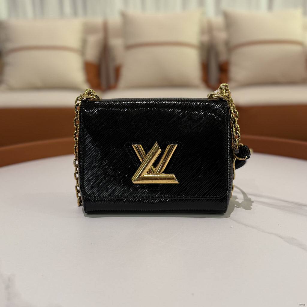 LOUIS VUITTON BLACK VERNIS TWIST BAG