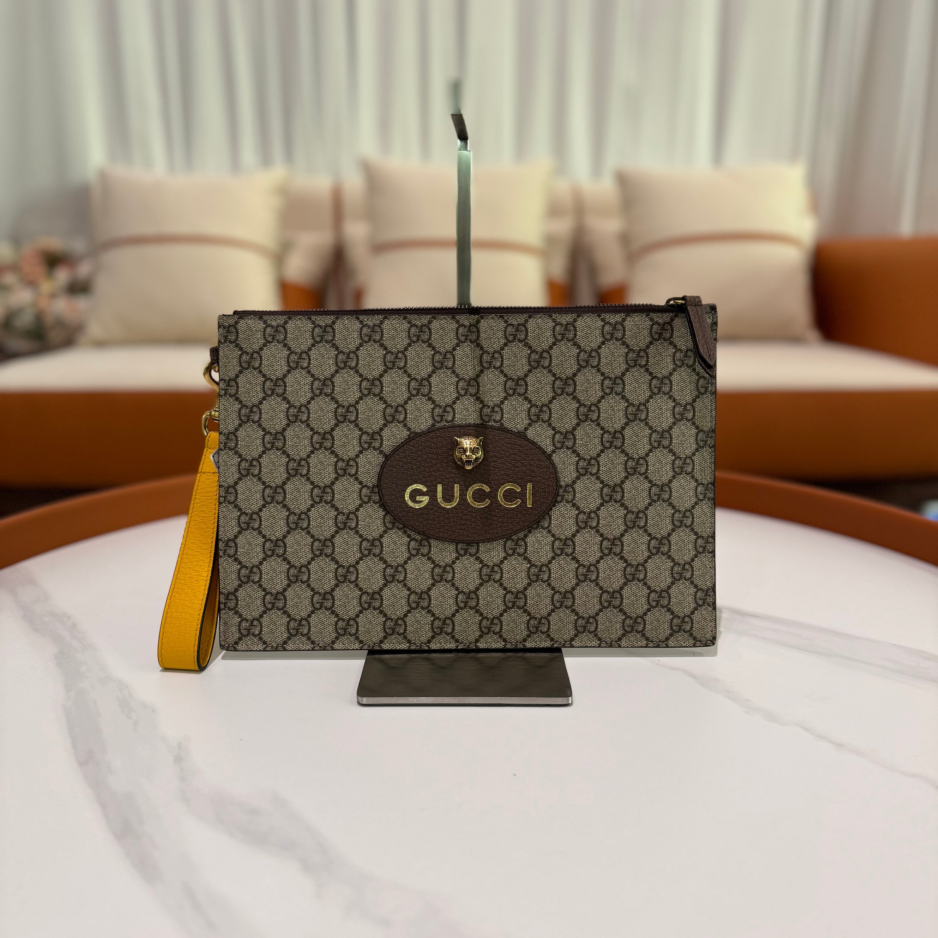 GUCCI METAL TIGER HEAD CLUTCH