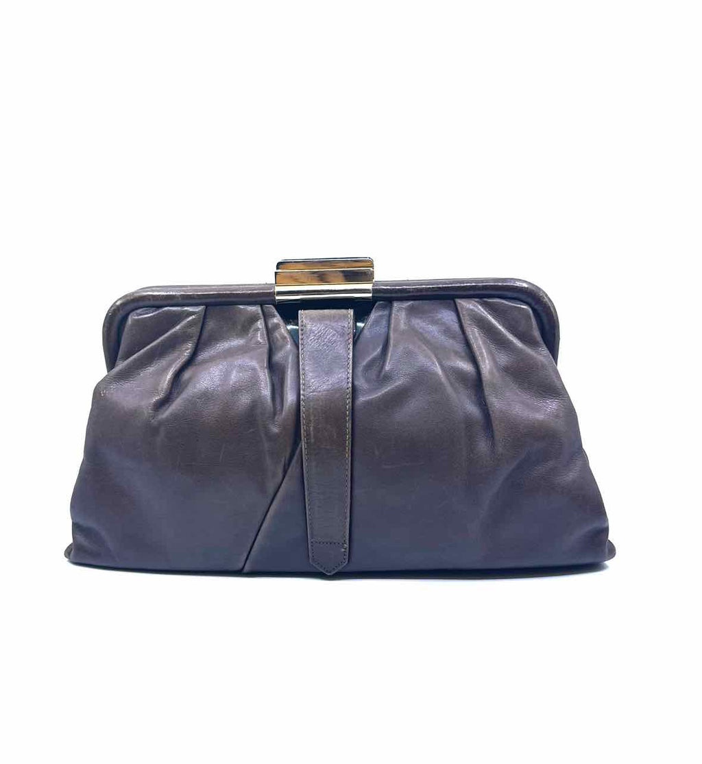 FENDI Brown Leather Solid Clutch