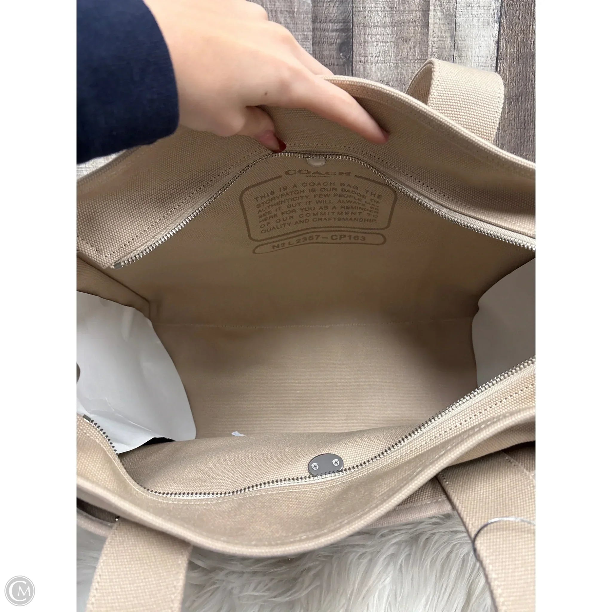 Tote Designer By Coach, Size: Large