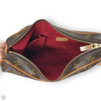 Handbag Luxury Designer By Louis Vuitton, Size: Medium