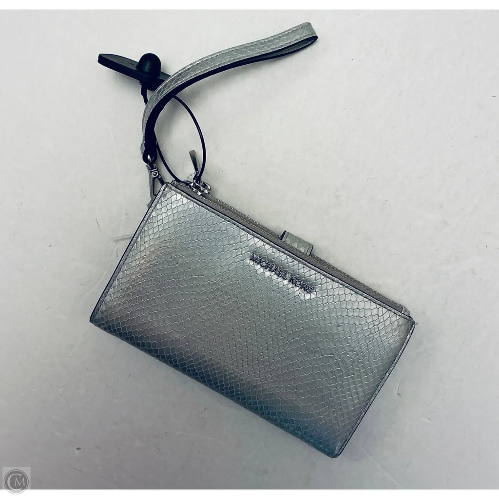 Wristlet Designer By Michael Kors, Size: Large