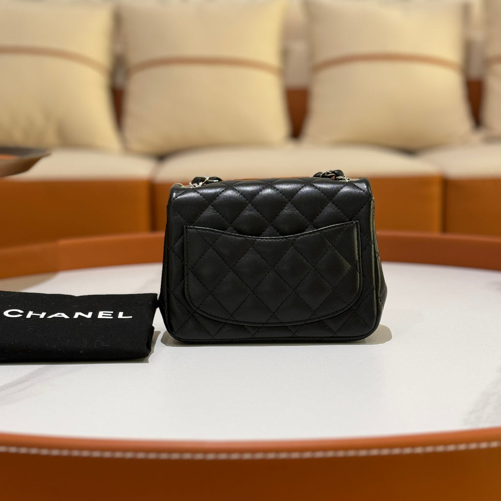 CHANEL MINI SQUARE FLAP BAG