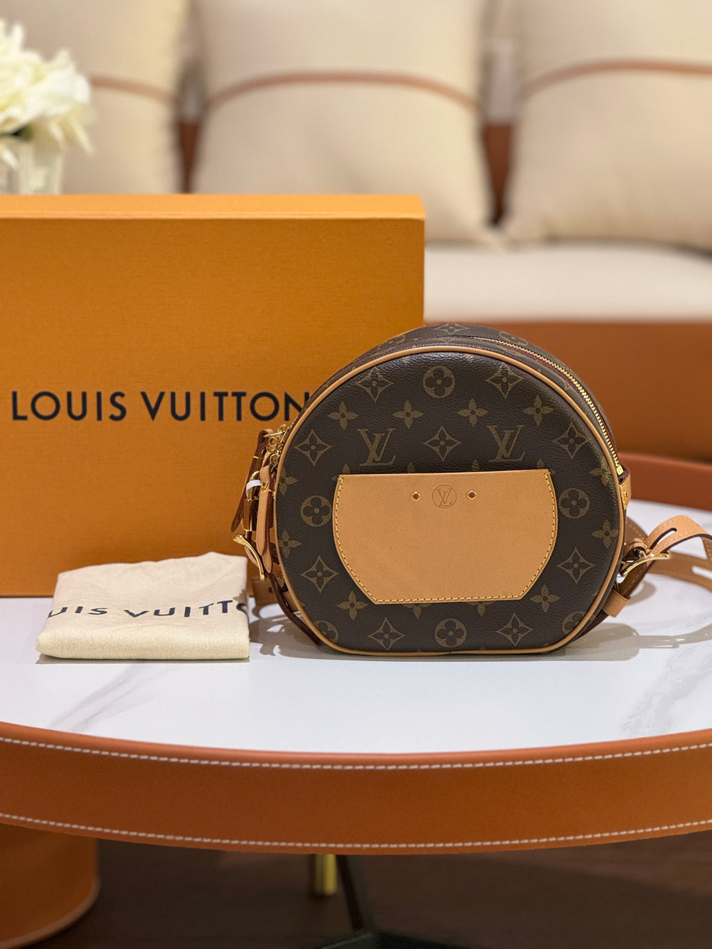 LOUIS VUITTON PETITE BOITE CHAPEAU