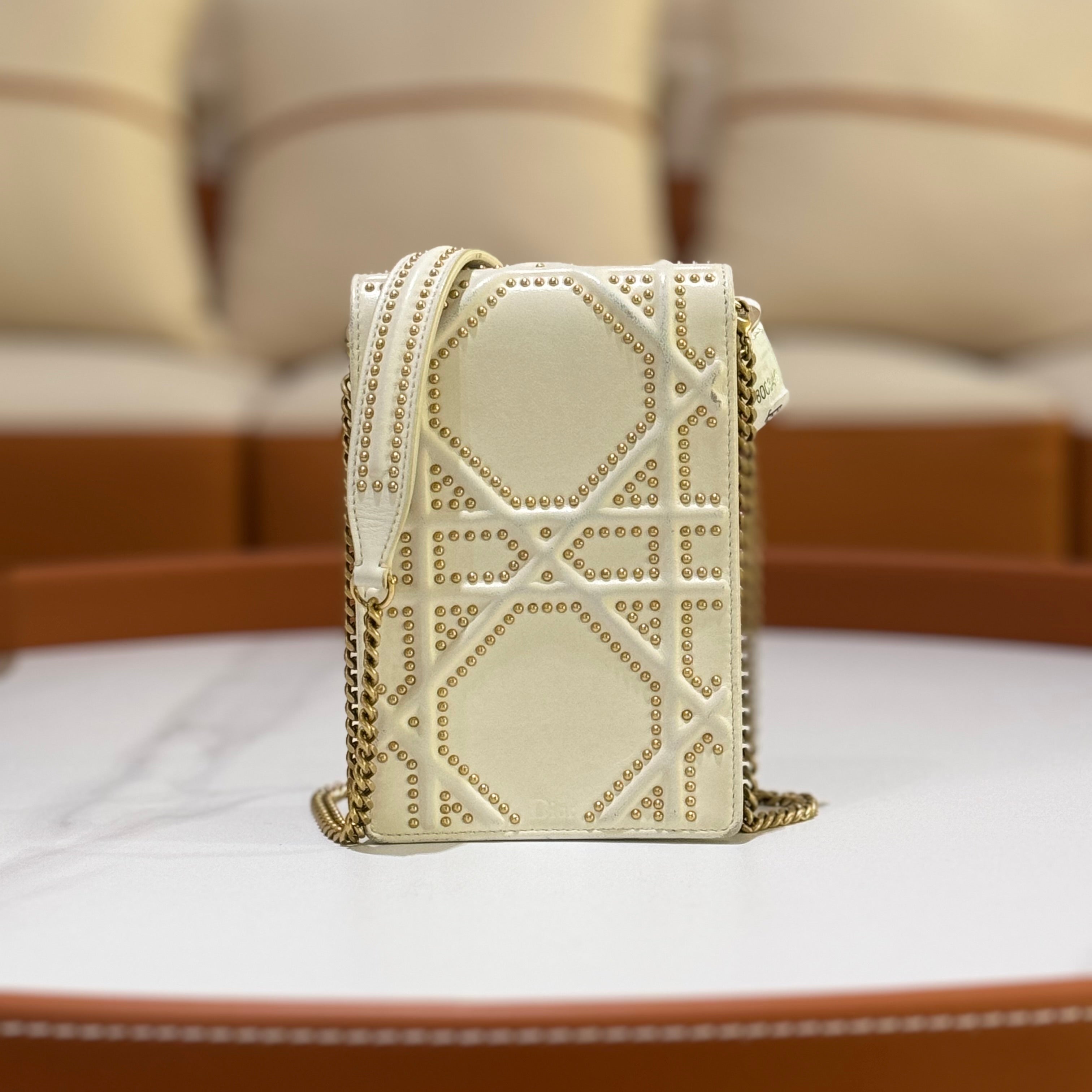DIOR DIORAMA WHITE BAG