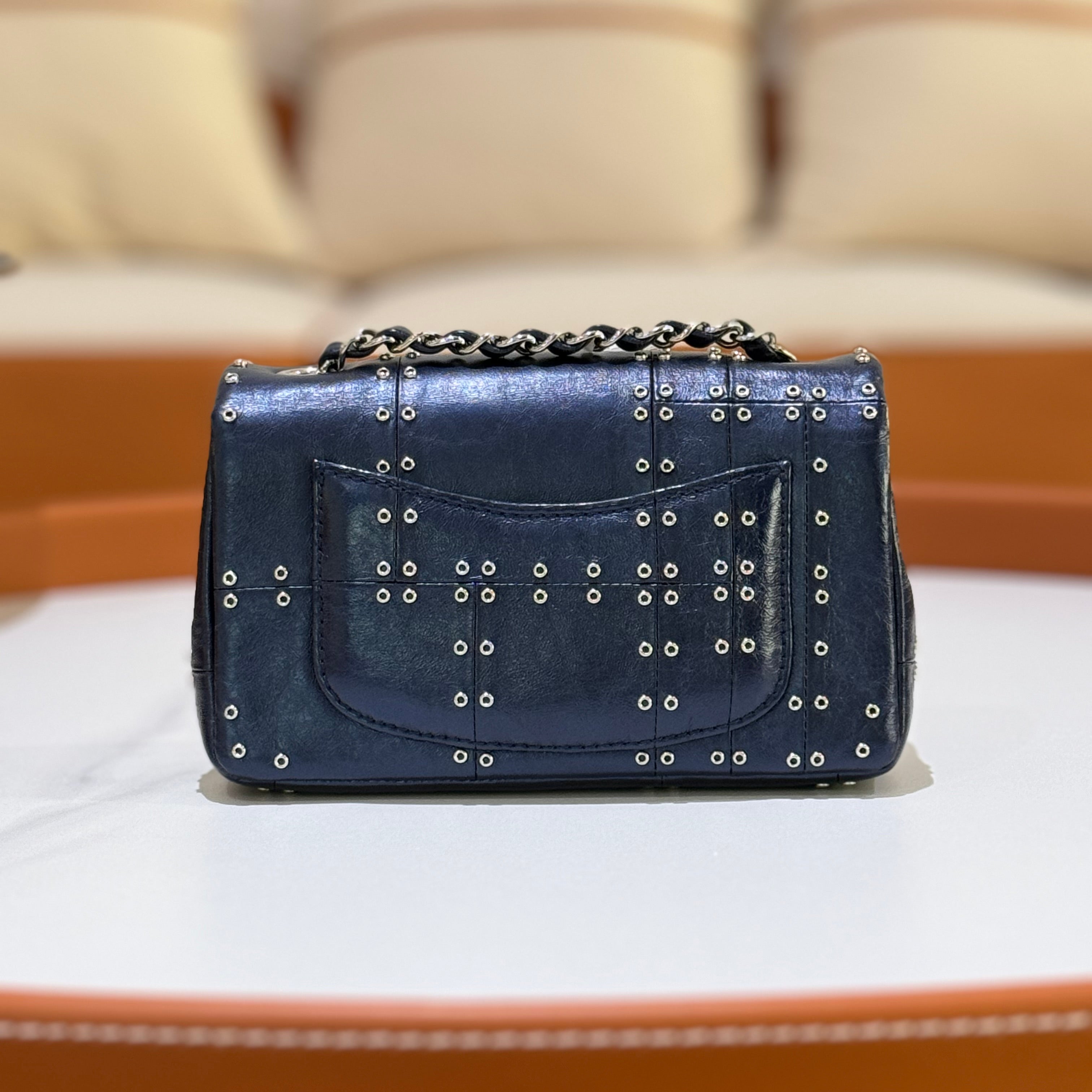 CHANEL CLASSIC FLAP MINI