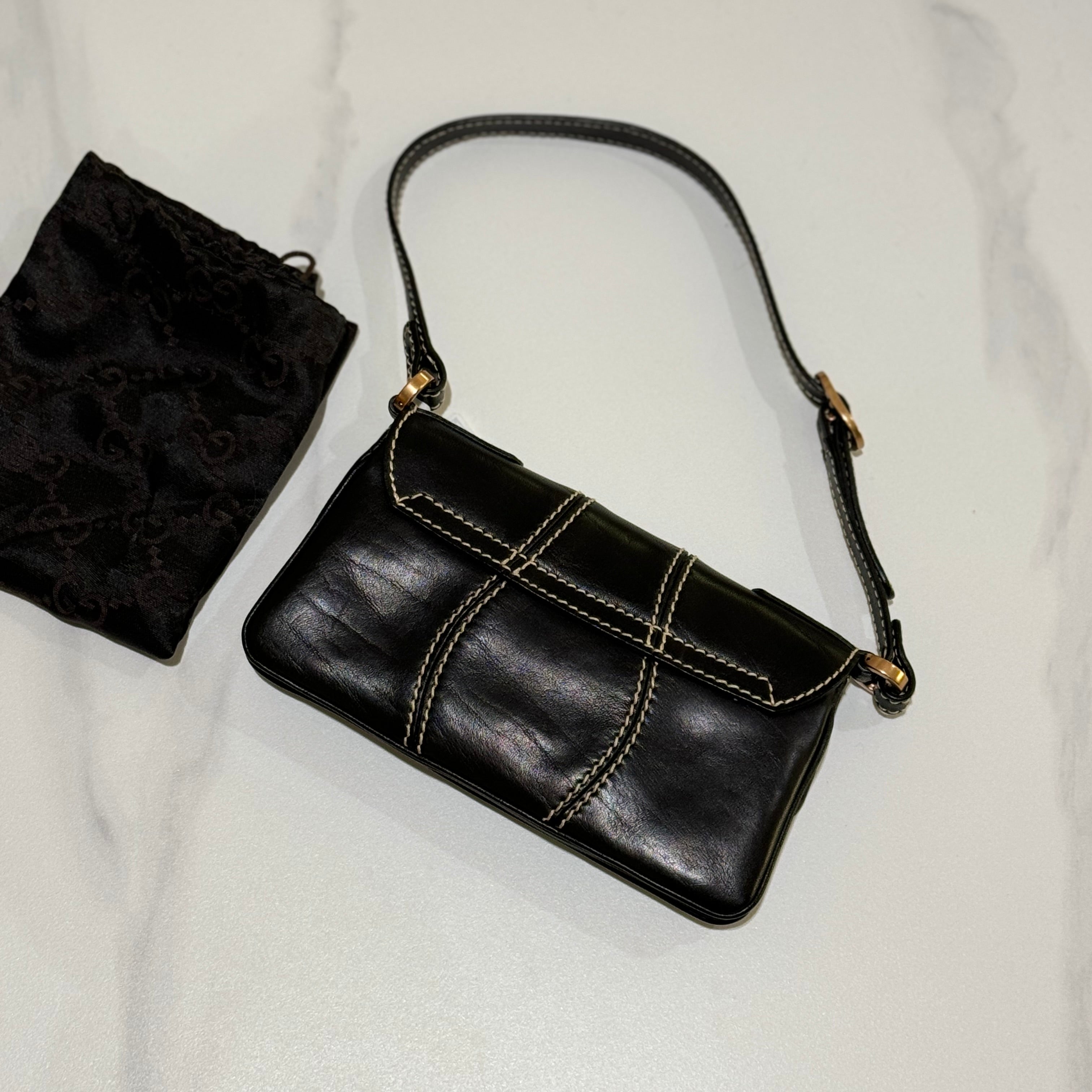 GUCCI LEATHER UNDERARM BAG