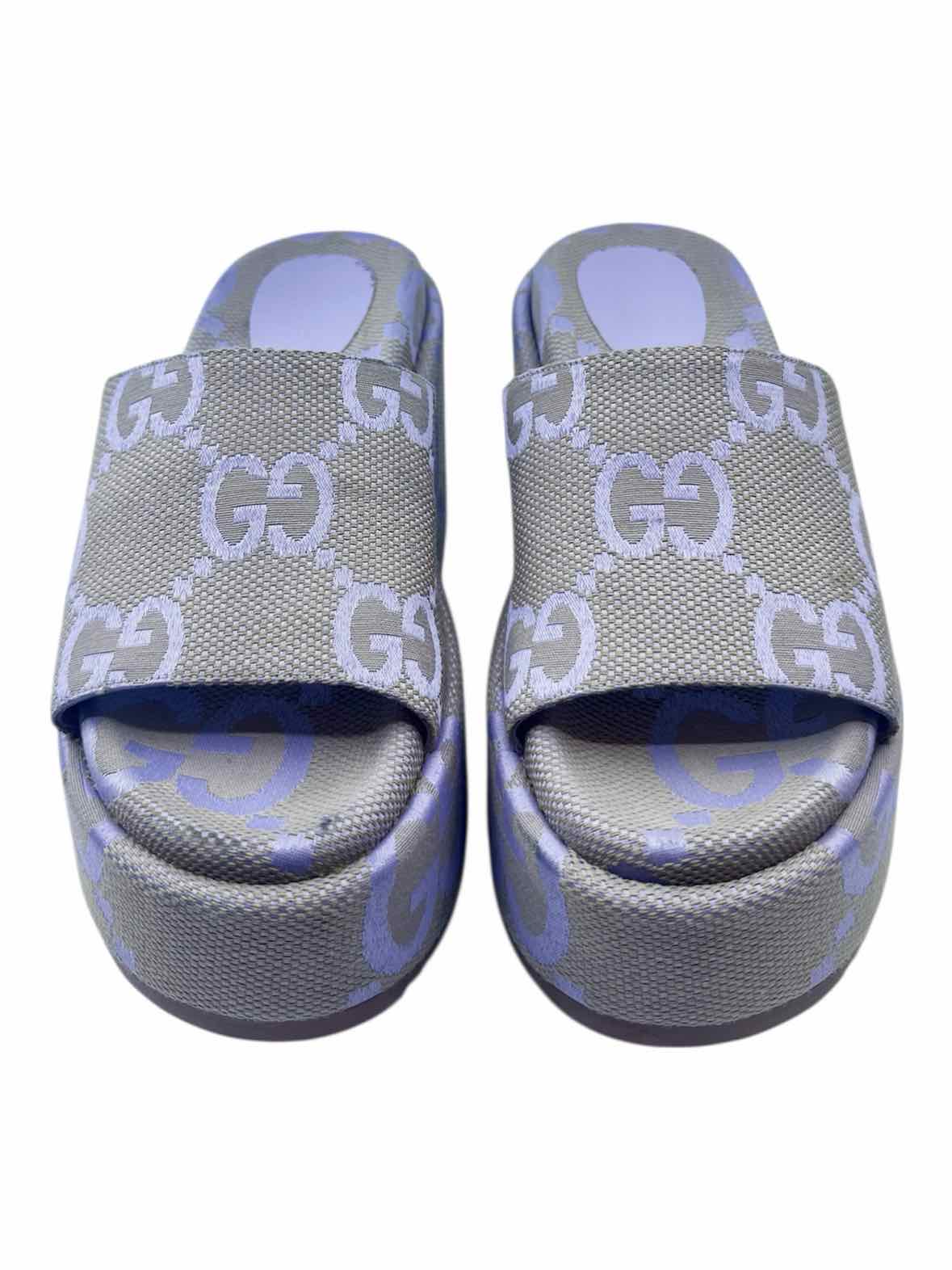 GUCCI Size 6.5 Lavender Canvas Monogram Wedge
