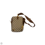 Crossbody Luxury Designer By Gucci, Size: Medium