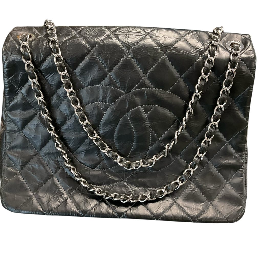 CHANEL Handbag