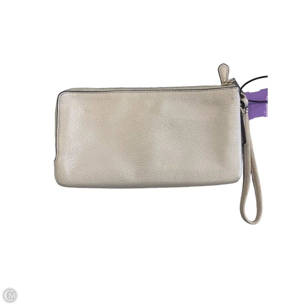 Wristlet Designer By Coach, Size: Medium