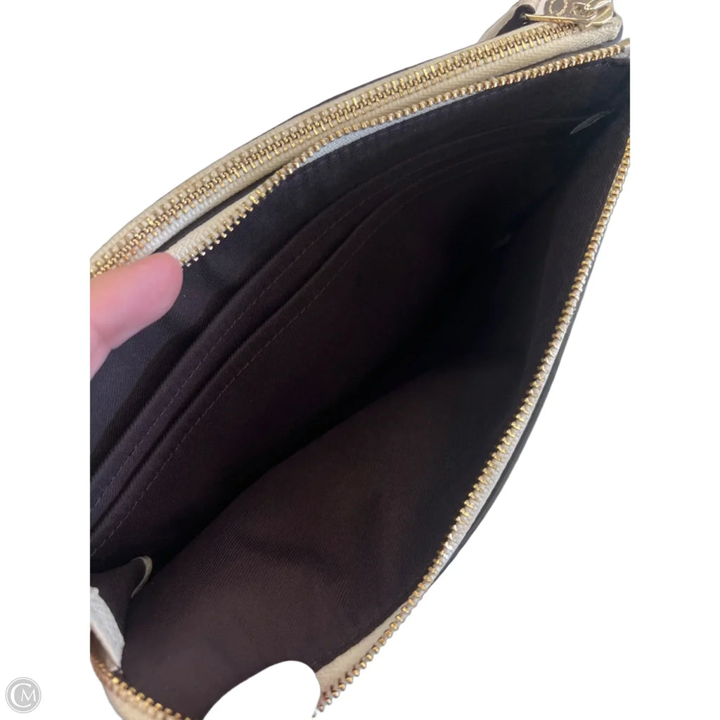Wristlet Designer By Coach, Size: Medium