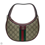 Handbag Luxury Designer By Gucci, Size: Small