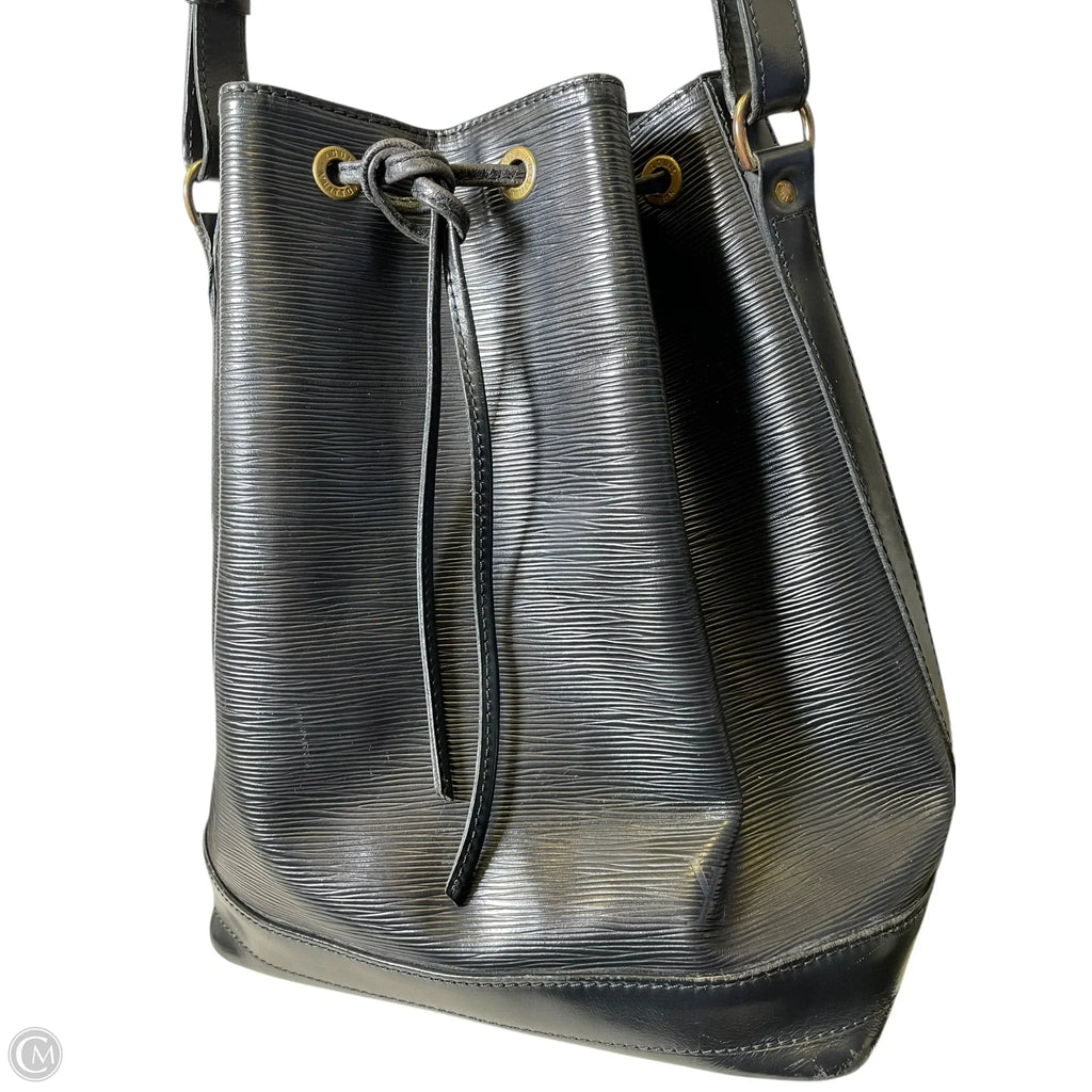 Handbag Luxury Designer By Louis Vuitton, Size: Large