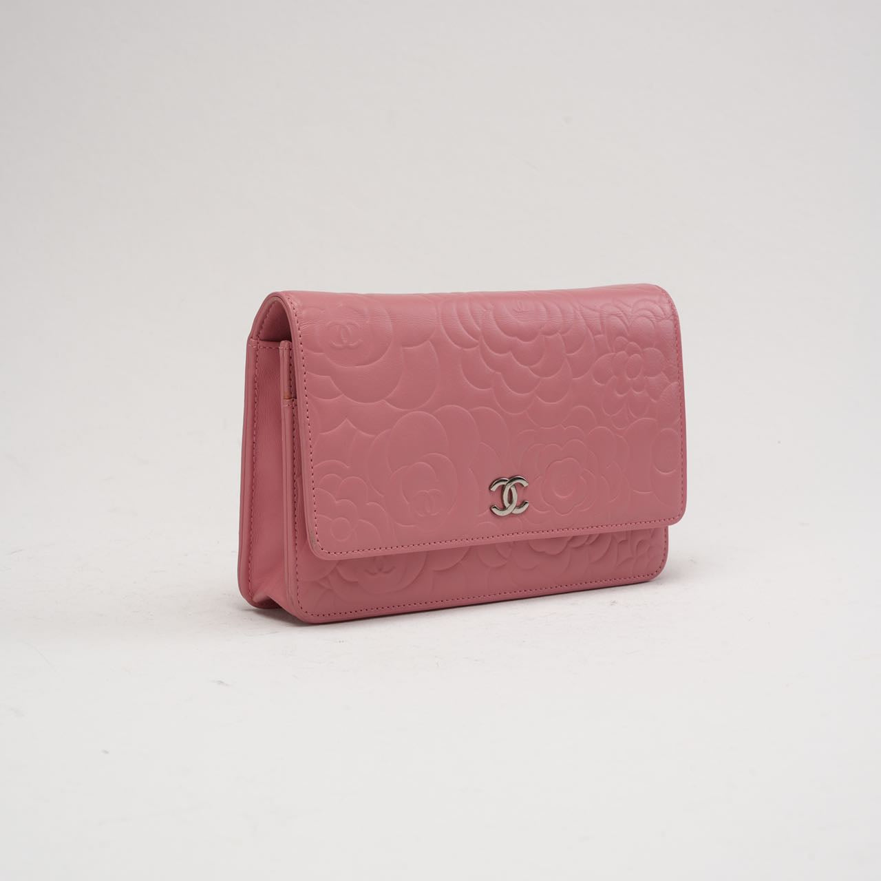 Chanel Timeless Camellia Wallet On Chain (WOC) Lamb Pink
